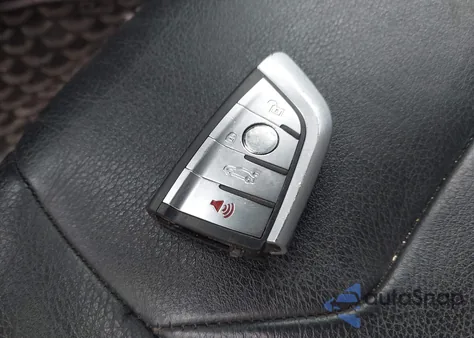 2013 BMW 328I xDrive из США, поврежденный, VIN WBA3B3C5XDF534946